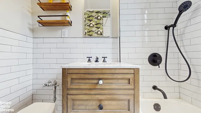 $2,850 | 645 West 239th Street, Unit 6A | Riverdale