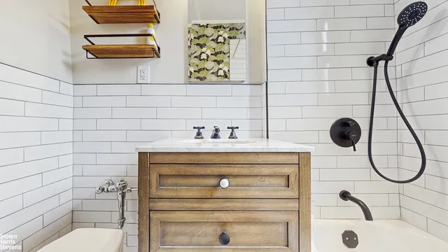 $2,850 | 645 West 239th Street, Unit 6A | Riverdale