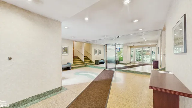 $2,850 | 645 West 239th Street, Unit 6A | Riverdale