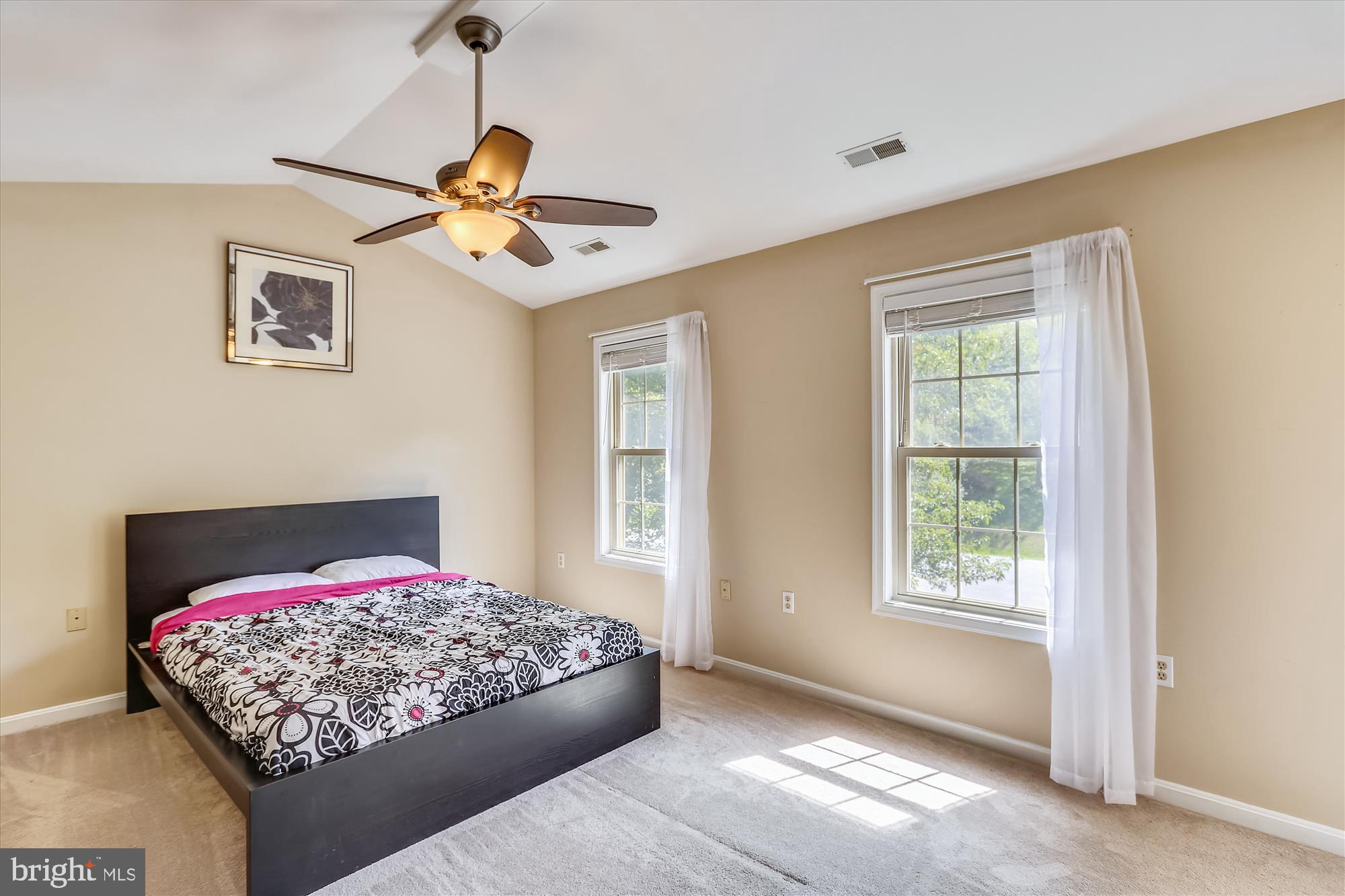 6614 Edgewood Road New Market, MD 21774 - Photo 17 of 34 The owner's bedroom with cathedral ceiling