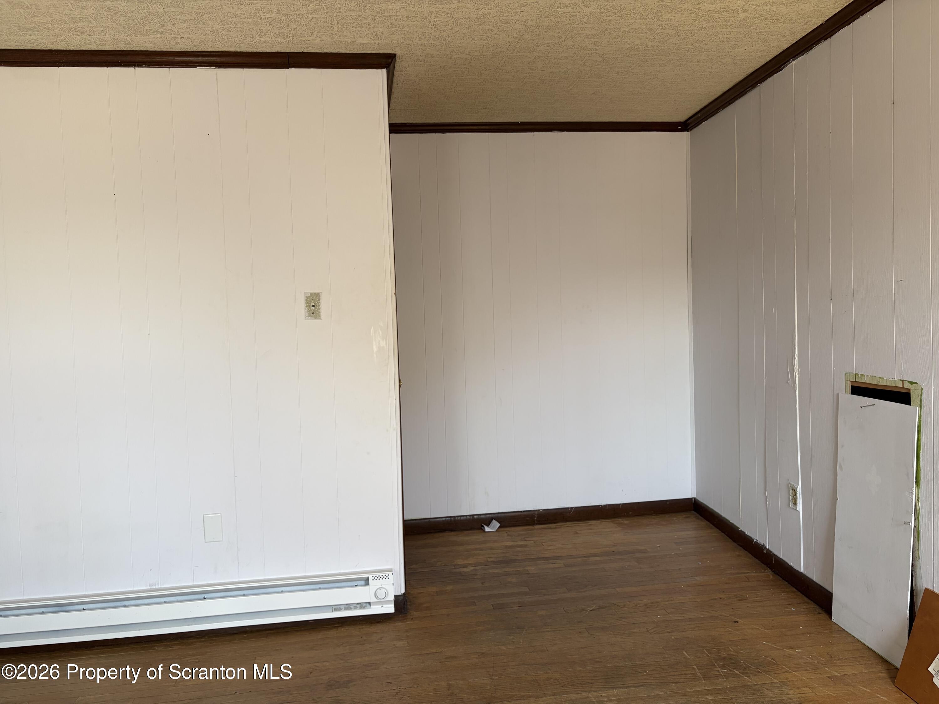 513 North Main Avenue Scranton, PA 18504 - Photo 21 of 31 Bedroom