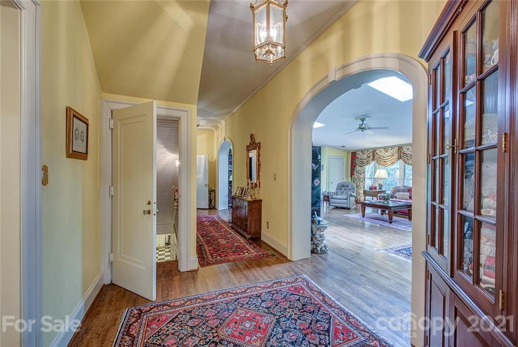 804 Hawthorne Road Shelby, NC 28150 - Photo 12 of 40 Gallery Image 12