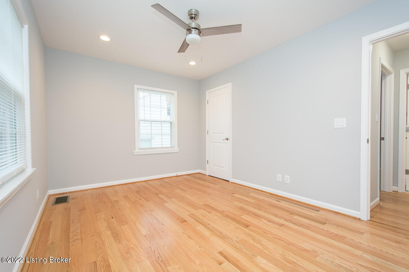 4010 Winchester Road Louisville, KY 40207 - Photo 23 of 41 Winchester -27