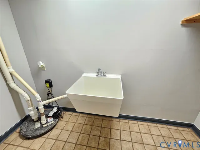 $374,900 | 508 Kevin Drive, Farmville, VA 23901