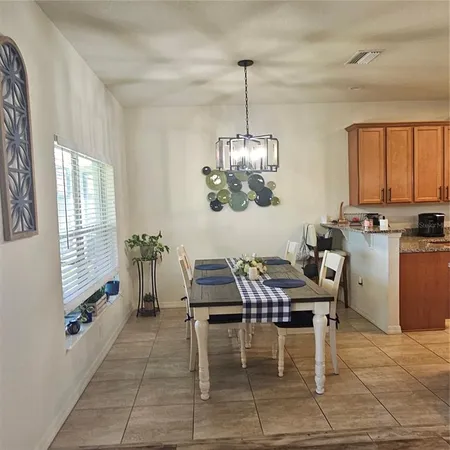 $384,900 | 1347 Oakmont Drive, Winter Haven, FL 33859