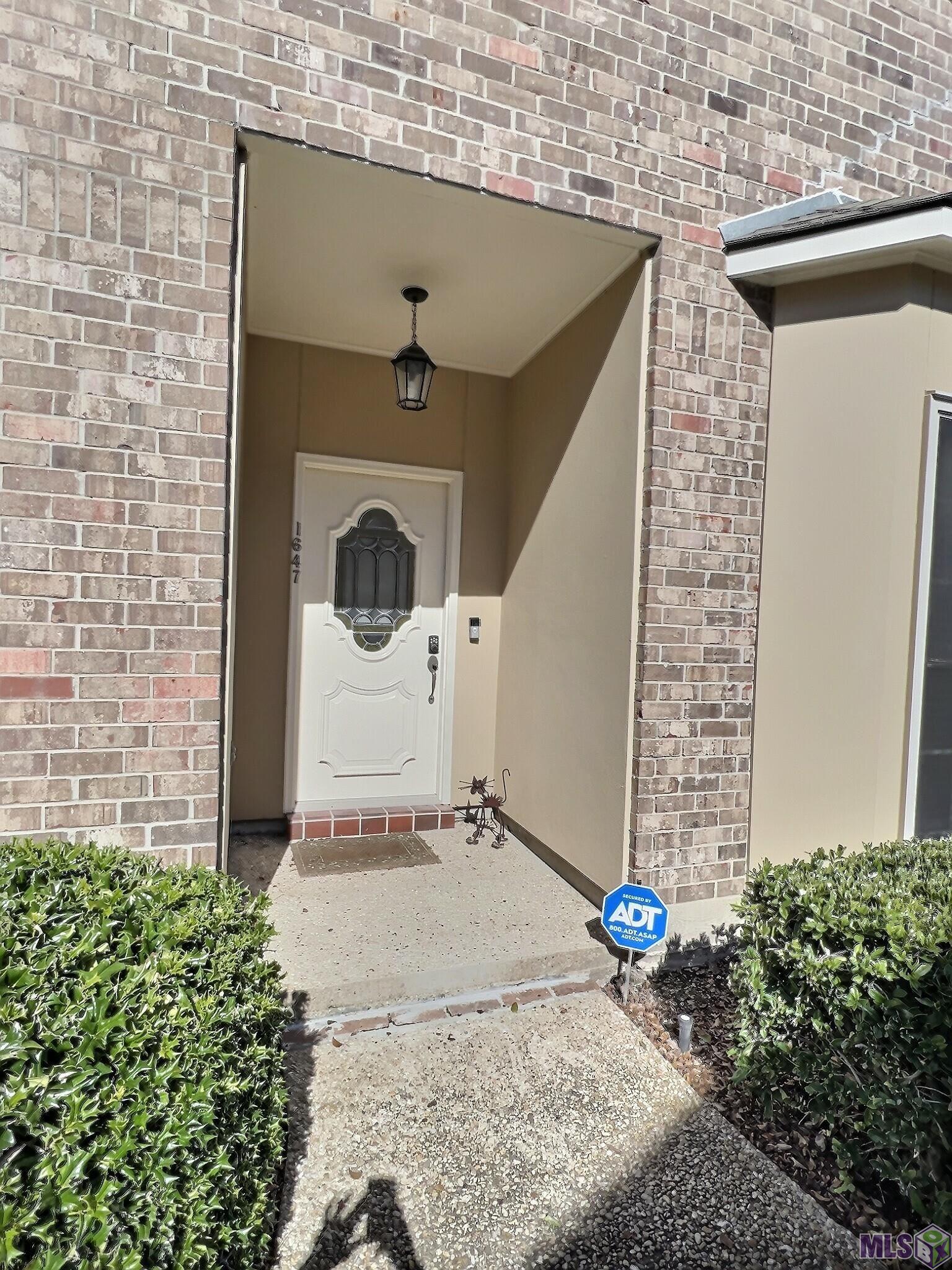 1647 Sharp Road Baton Rouge, LA 70815 - Photo 3 of 27