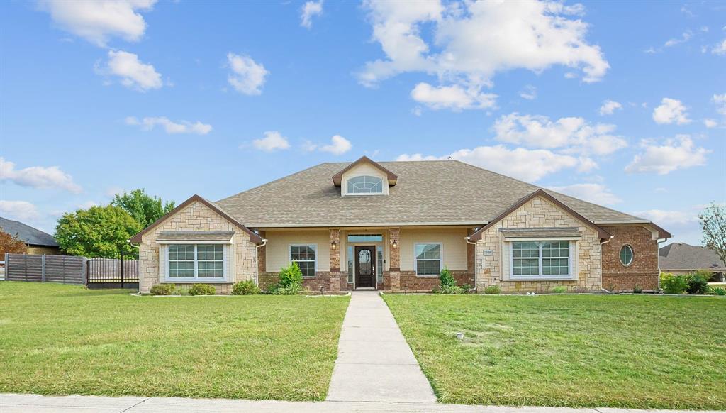 209 Clear Fork Trail Rhome, TX 76078 - Photo 4 of 26