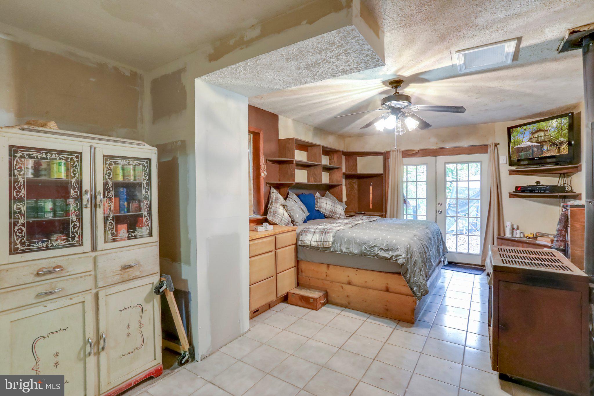 2596 High Top Road Linden, VA 22642 - Photo 24 of 27 Master