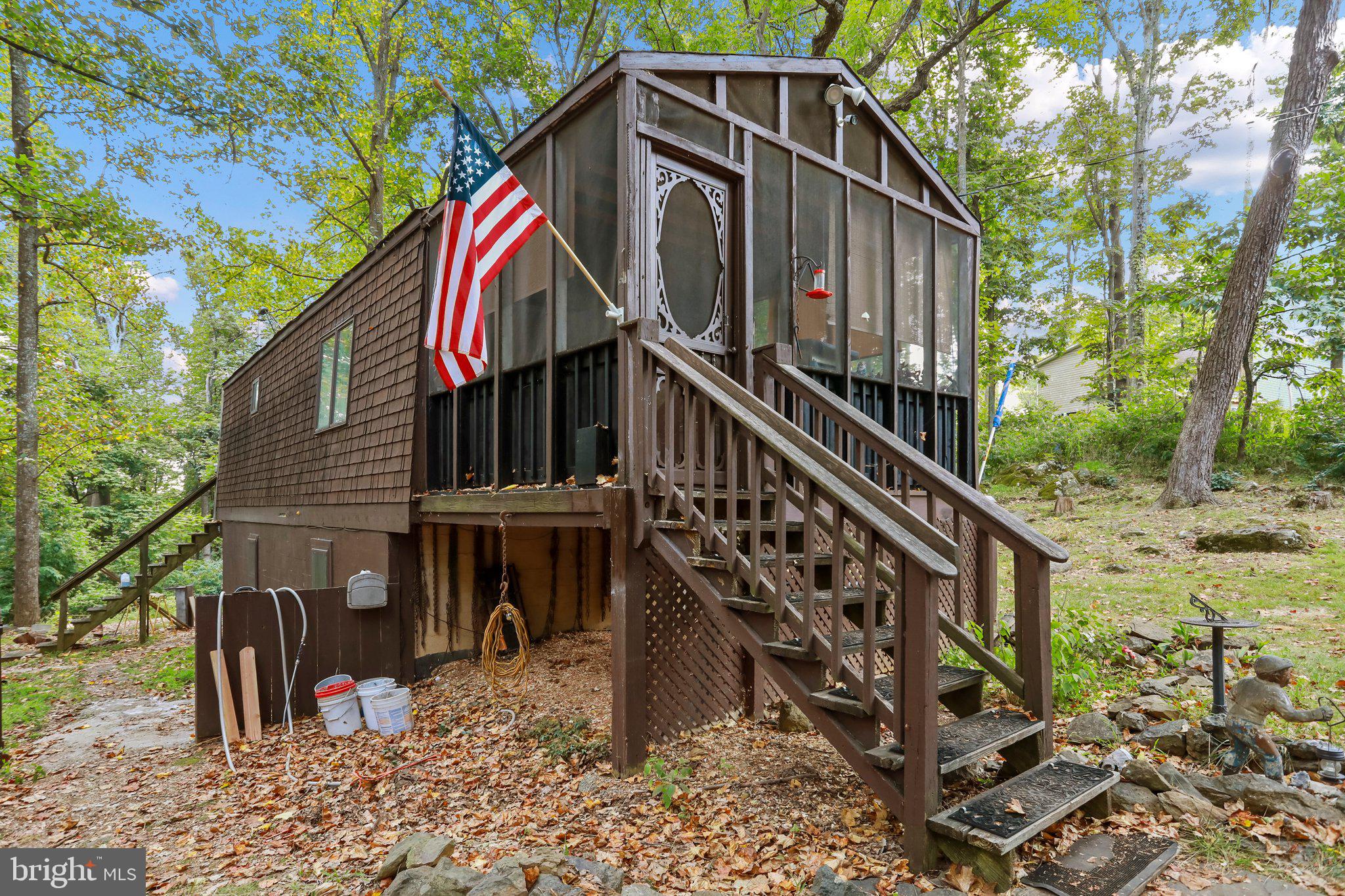 2596 High Top Road Linden, VA 22642 - Photo 3 of 27