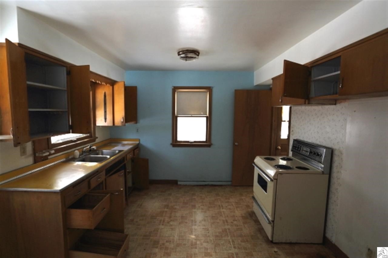 1881 Lester River Road Duluth, MN 55804 - Photo 5 of 6