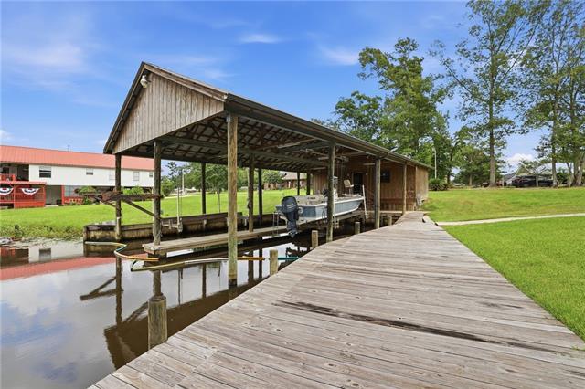 32557 Ponchartrain Drive Springfield, LA 70462 - Photo 30 of 35
