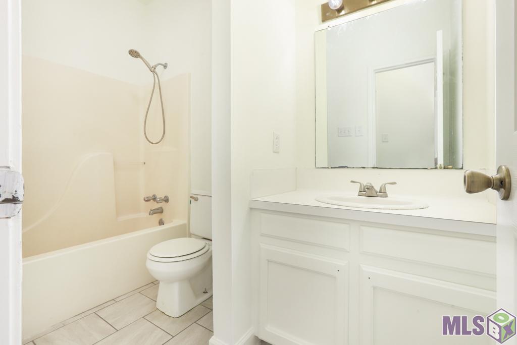 17282 Lakepark Avenue Baton Rouge, LA 70816 - Photo 20 of 22