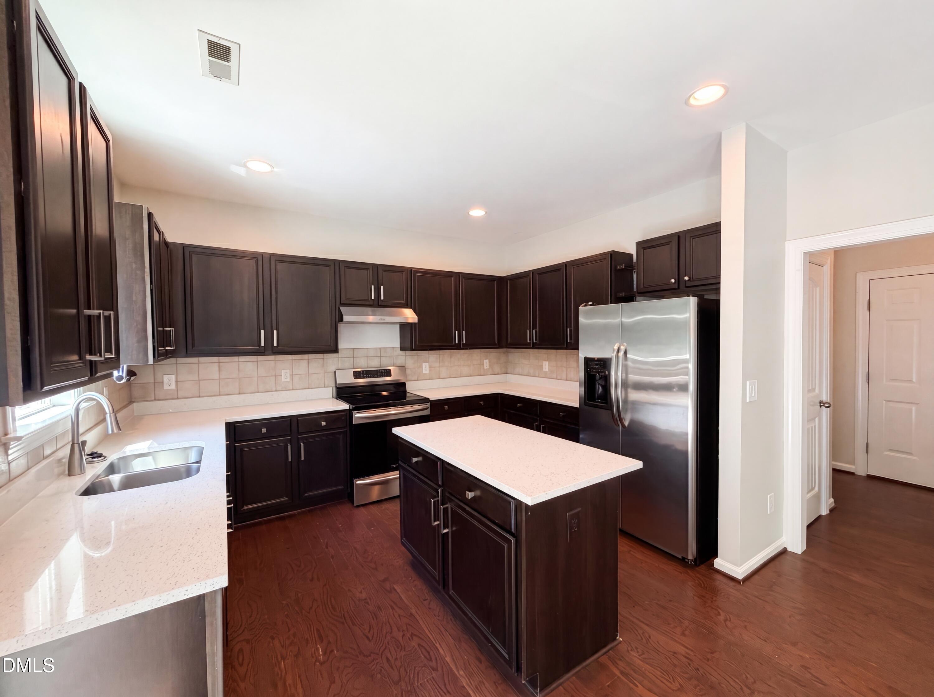 505 Jerome Road Durham, NC 27713 - Photo 4 of 18