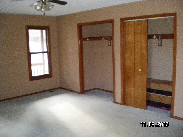 935 North Wolf Road Bloomfield, IN 47424 - Photo 14 of 29 Gallery Image 14