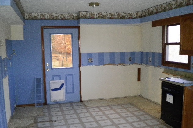 935 North Wolf Road Bloomfield, IN 47424 - Photo 3 of 29 Gallery Image 3