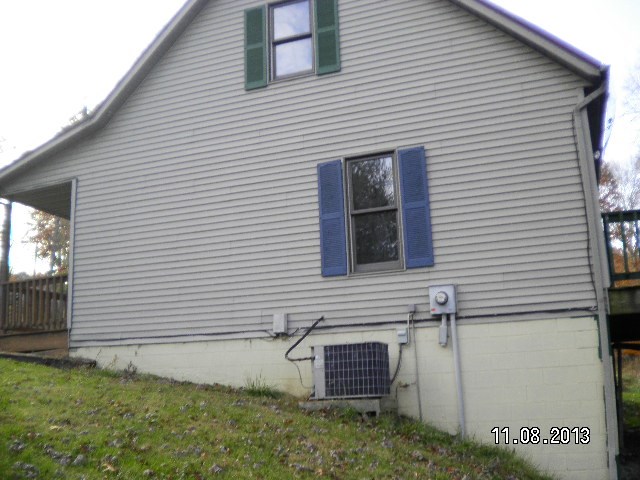 935 North Wolf Road Bloomfield, IN 47424 - Photo 24 of 29 Gallery Image 24