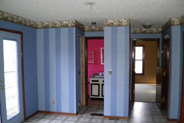 935 North Wolf Road Bloomfield, IN 47424 - Photo 6 of 29 Gallery Image 6