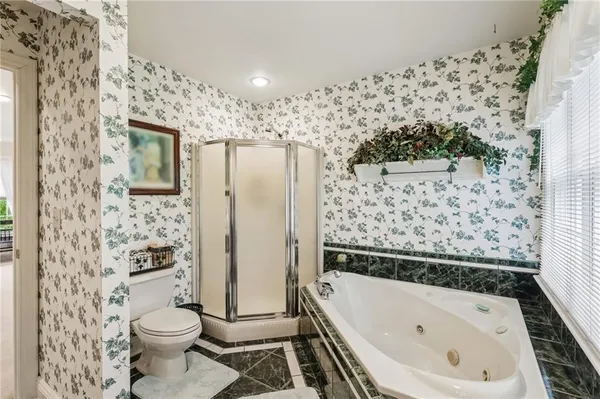 $474,316 | 355 James Street, New Wilmington, PA 16142