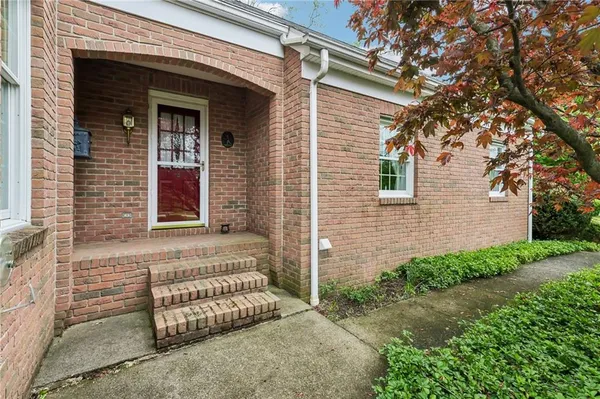 $474,316 | 355 James Street, New Wilmington, PA 16142
