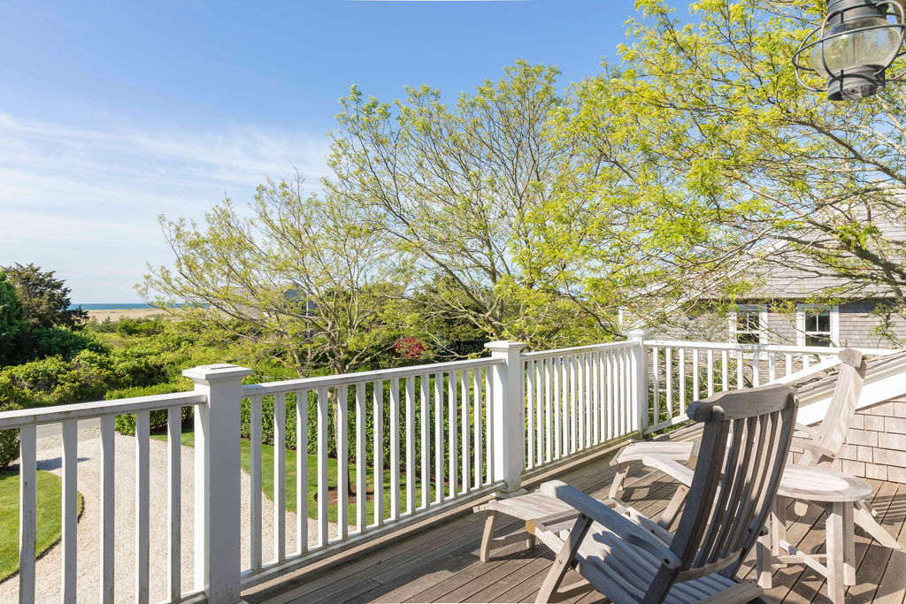 33 Low Beach Road Nantucket, MA 02554 - Photo 21 of 38 Gallery Image 21