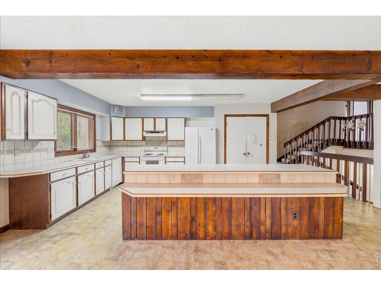 826 Valley View Road Fort Collins, CO 80524 - Photo 12 of 47 Gallery Image 12