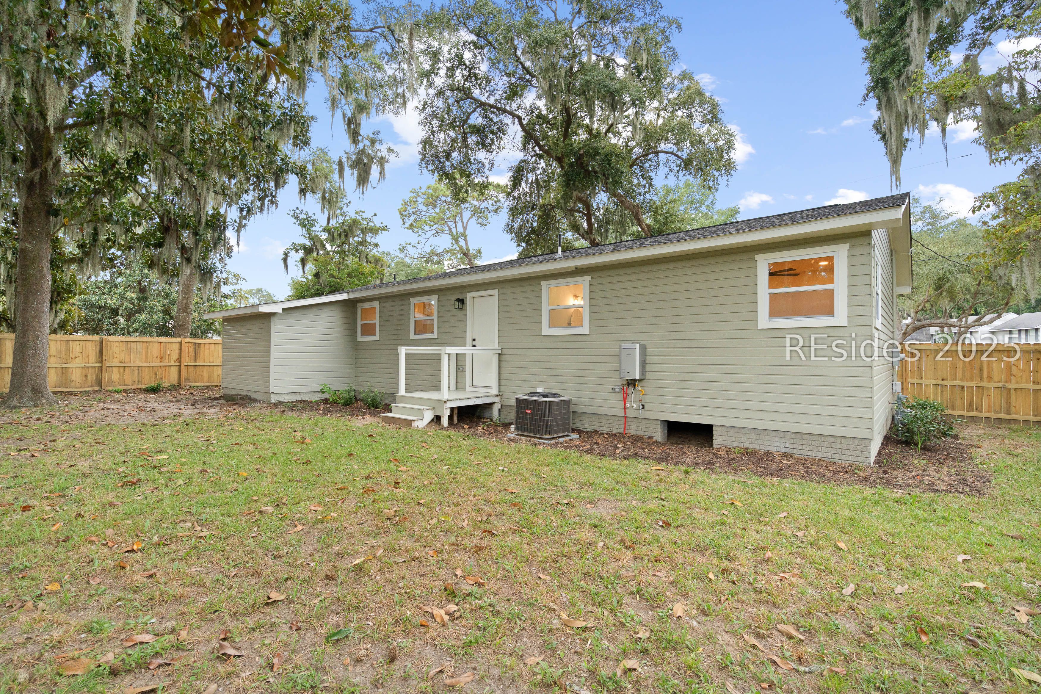 1111 Old Trail Road Beaufort, SC 29902 - Photo 34 of 35