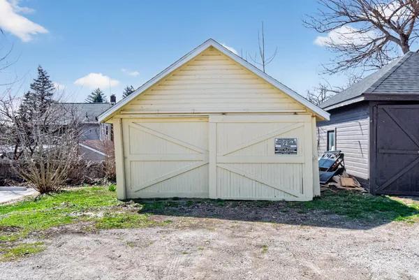 $109,900 | 202 South W Avenue, Jackson, MI 49201