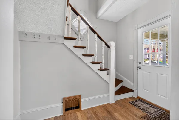 $109,900 | 202 South W Avenue, Jackson, MI 49201