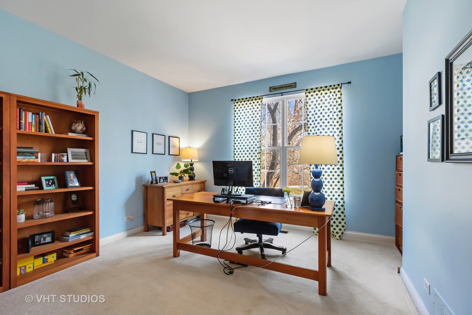 411 Morgan Lane Fox River Grove, IL 60021 - Photo 12 of 37 a view of a workspace with furniture