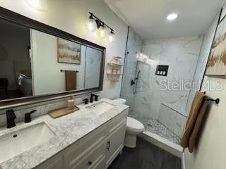 $575,000 | 176 Lake Eva Drive, Chuluota, FL 32766