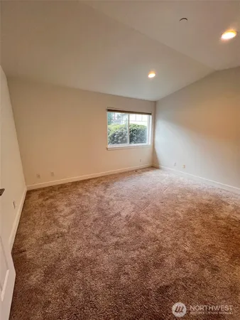 $2,700 | 321 East Soderberg Road, Unit A2, Allyn, WA 98524