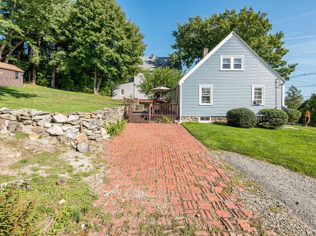 64 Upland Street Worcester, MA 01607 - Photo 34 of 42 Gallery Image 34
