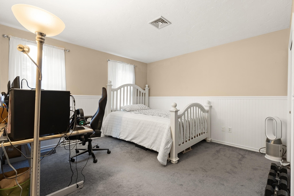 9 Arnold Road Framingham, MA 01701 - Photo 15 of 31