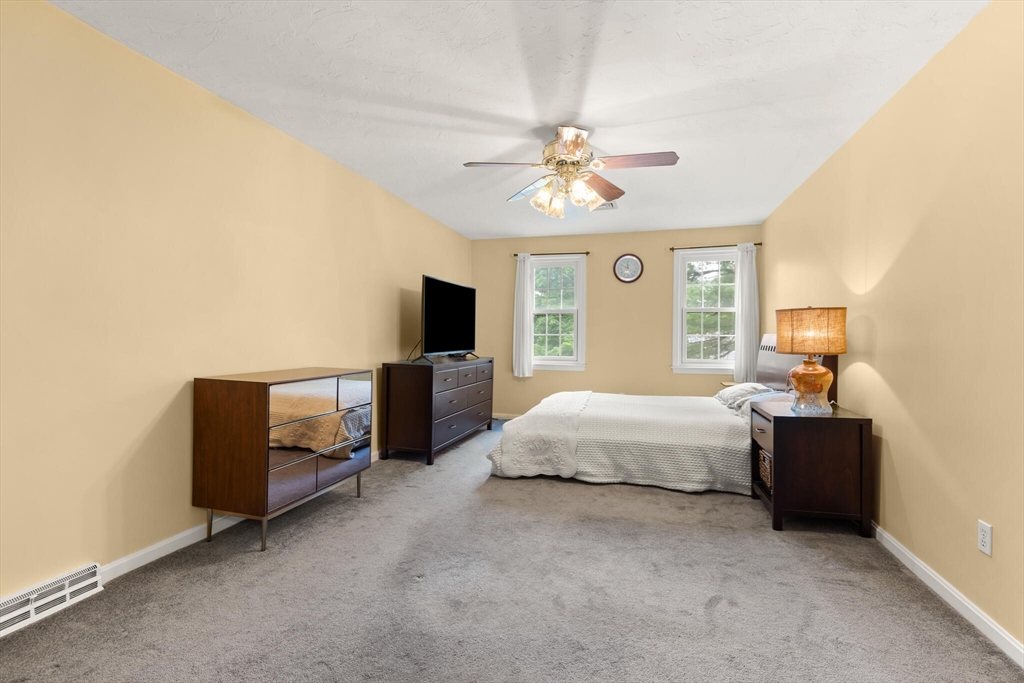 9 Arnold Road Framingham, MA 01701 - Photo 16 of 31