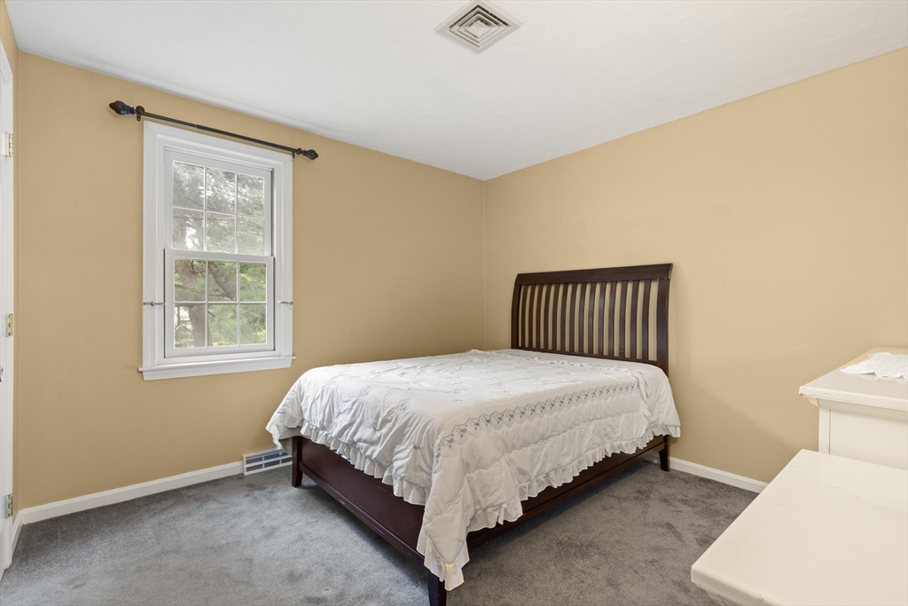 9 Arnold Road Framingham, MA 01701 - Photo 17 of 31