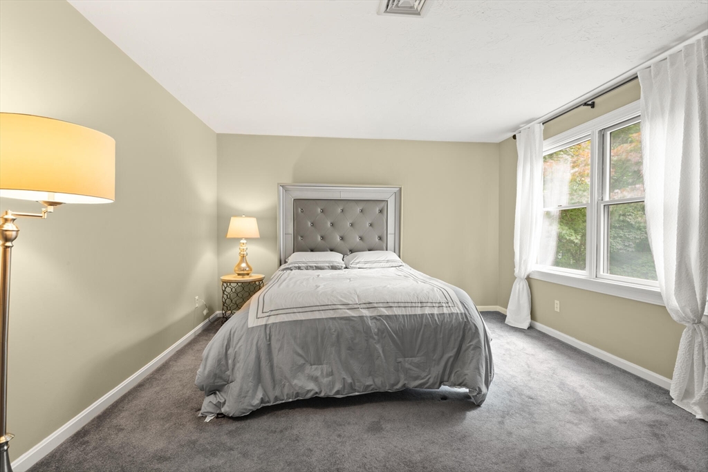 9 Arnold Road Framingham, MA 01701 - Photo 18 of 31