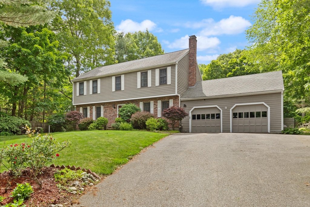 9 Arnold Road Framingham, MA 01701 - Photo 2 of 31