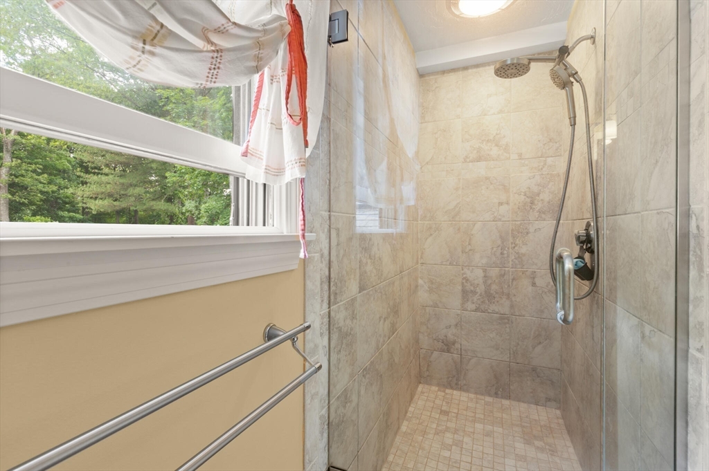 9 Arnold Road Framingham, MA 01701 - Photo 21 of 31