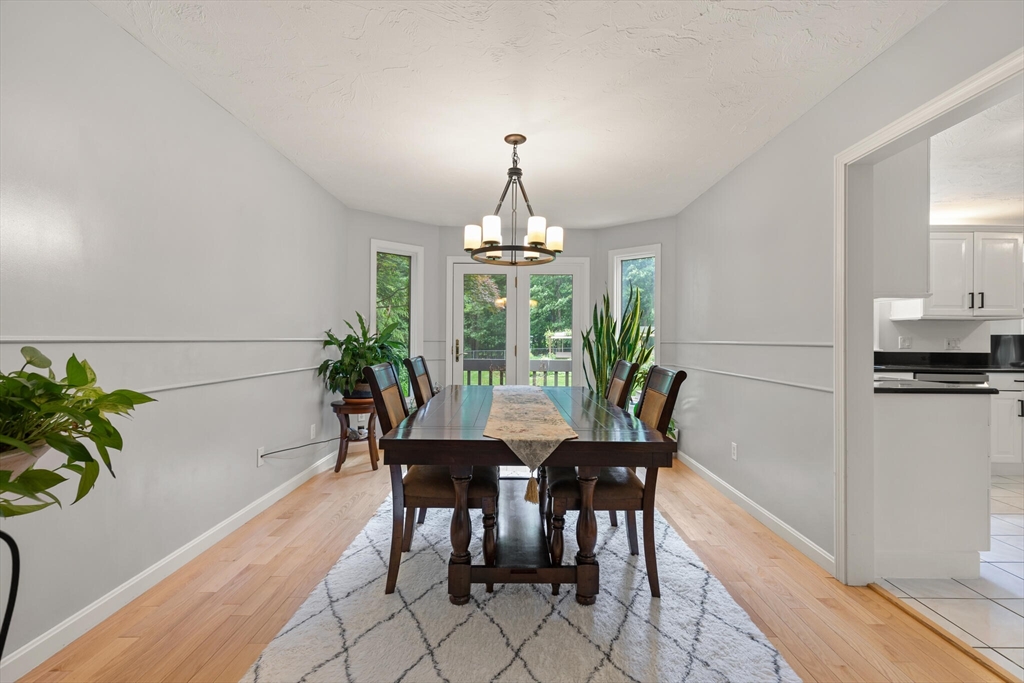 9 Arnold Road Framingham, MA 01701 - Photo 10 of 31