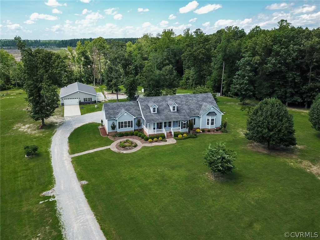 2402 Crestview Lane Carson, VA 23830 - Photo 4 of 50 Gallery Image 4