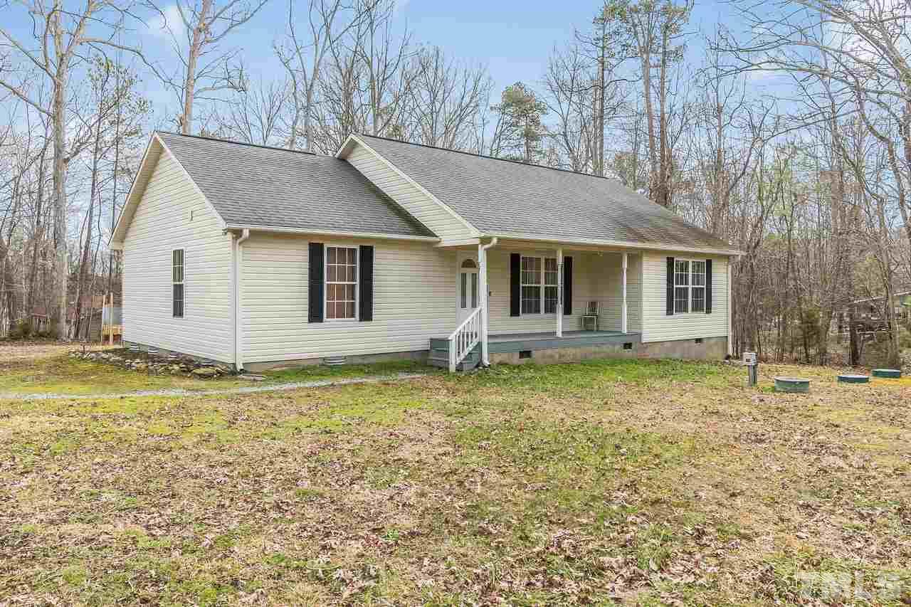 Peaceful setting in a quiet, yet convenient, neighborhood!