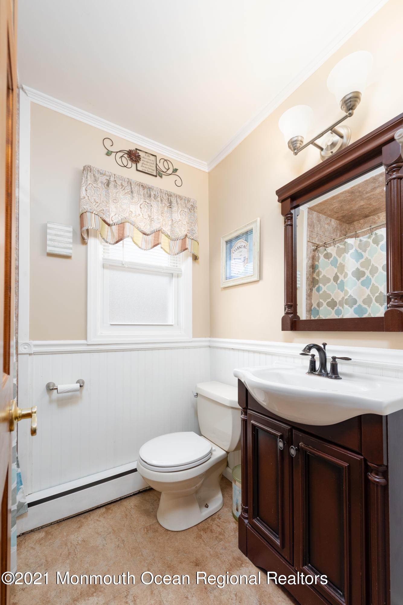 460 Turf Drive Freehold, NJ 07728 - Photo 17 of 26 BAP_5849-Edit