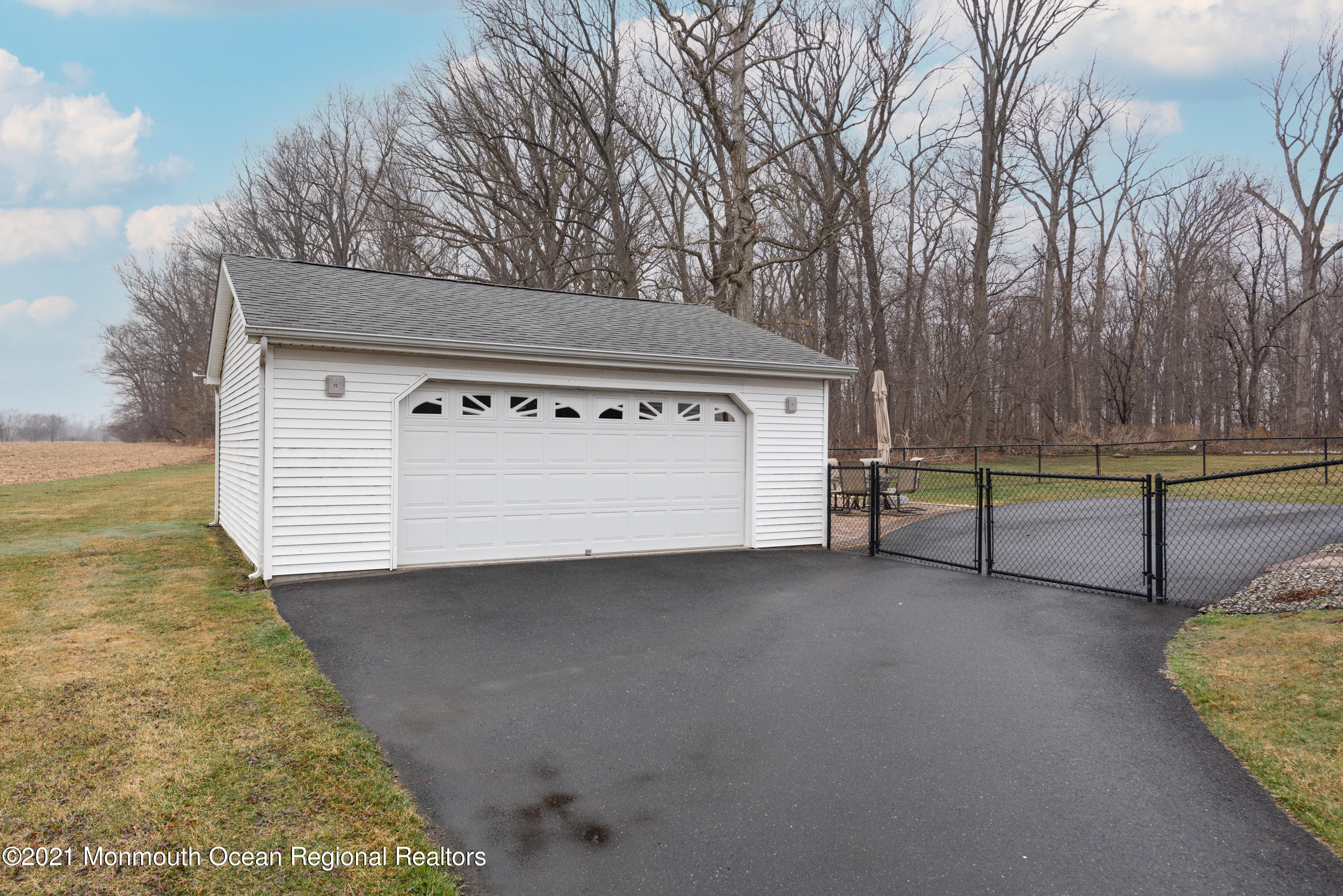 460 Turf Drive Freehold, NJ 07728 - Photo 3 of 26 BAP_5884-Edit