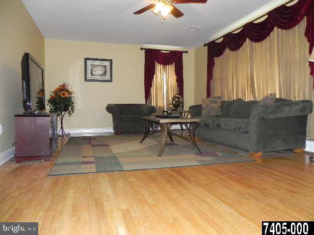 3460 East Prospect Road York, PA 17402 - Photo 6 of 21 Gallery Image 6