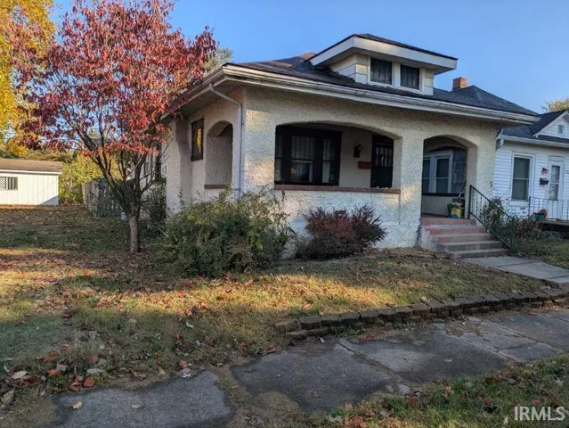 $64,995 | 2004 2nd Avenue, Terre Haute, IN 47807