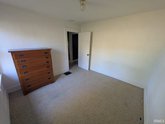 $64,995 | 2004 2nd Avenue, Terre Haute, IN 47807