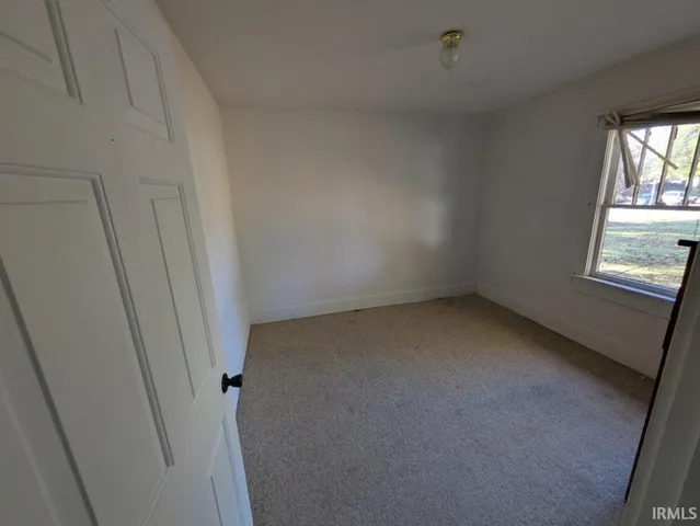 $64,995 | 2004 2nd Avenue, Terre Haute, IN 47807