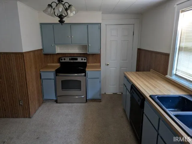 $64,995 | 2004 2nd Avenue, Terre Haute, IN 47807