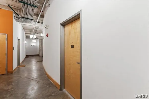 $1,400 | 2201 Locust Street, Unit 207, St. Louis, MO 63103