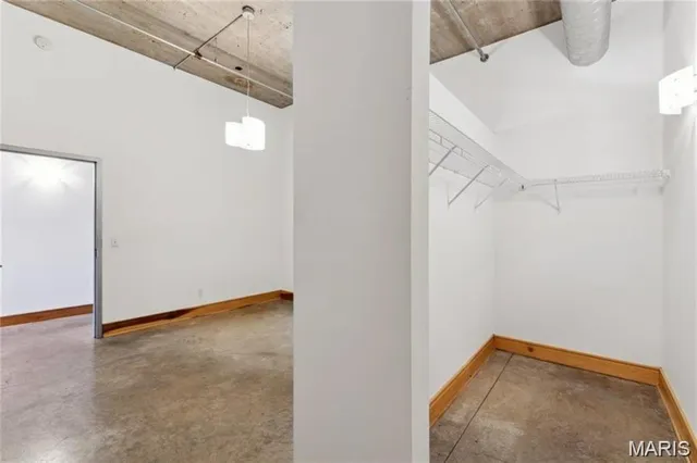 $1,400 | 2201 Locust Street, Unit 207, St. Louis, MO 63103